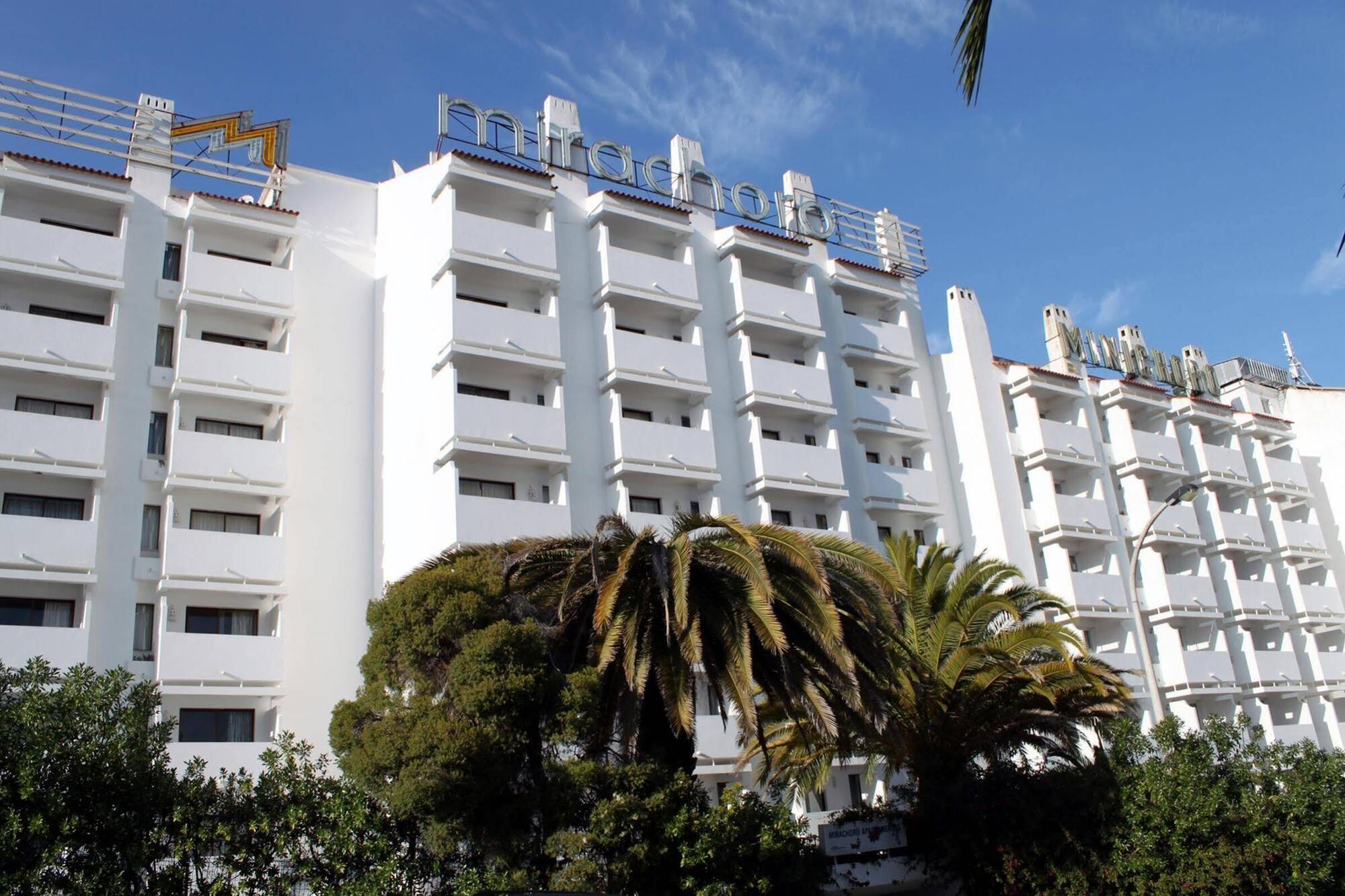 Mirachoro Albufeira Aparthotel Buitenkant foto